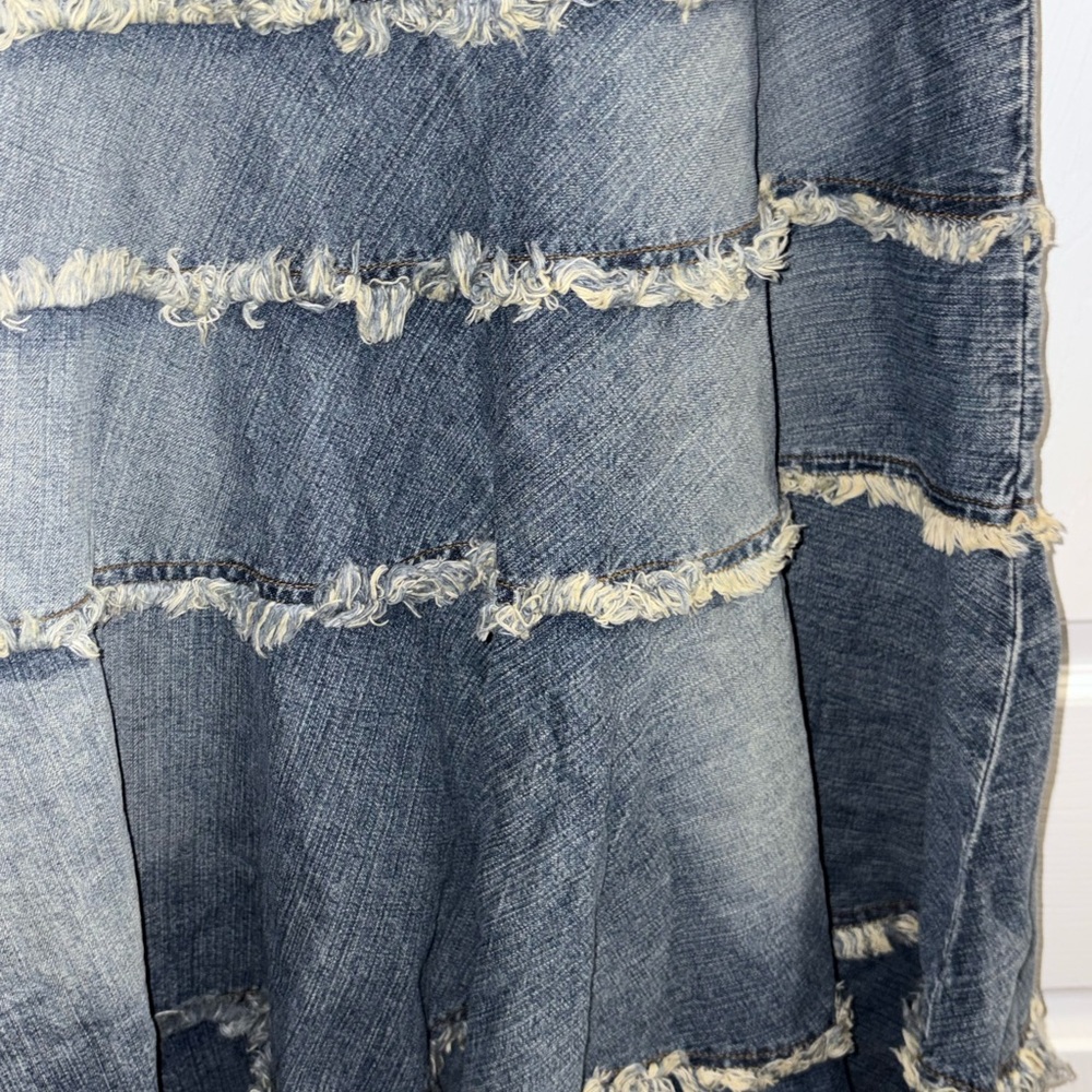 Denim Frayed Hem Skirt - Picture 2 of 6
